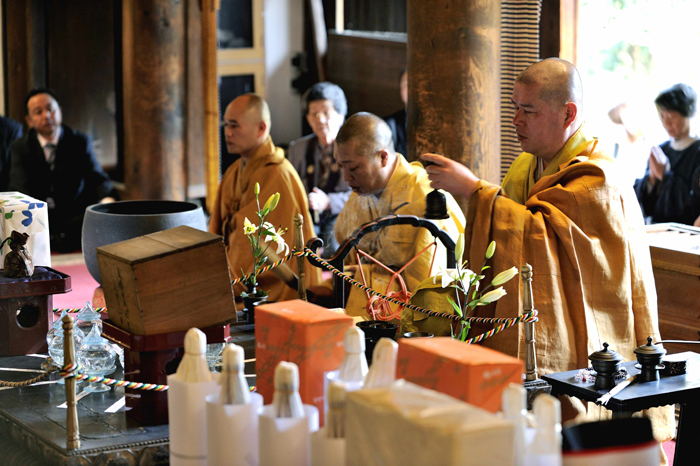 四海安穏祈願法要