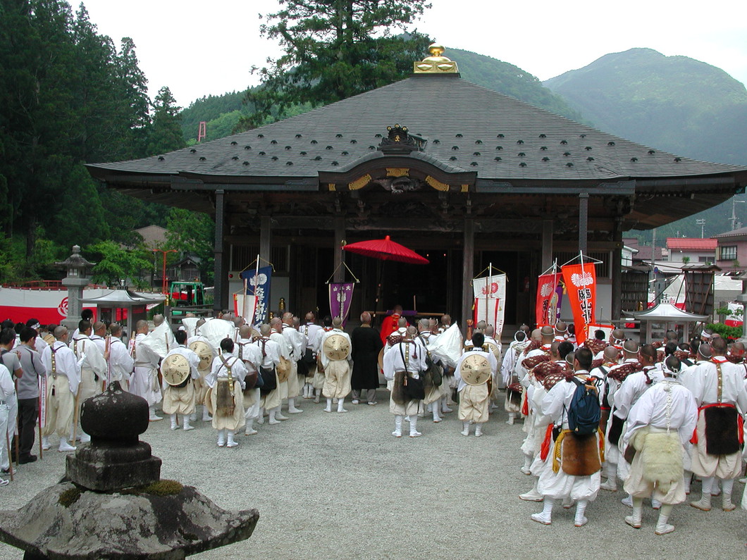 三宝院門跡花供入峯