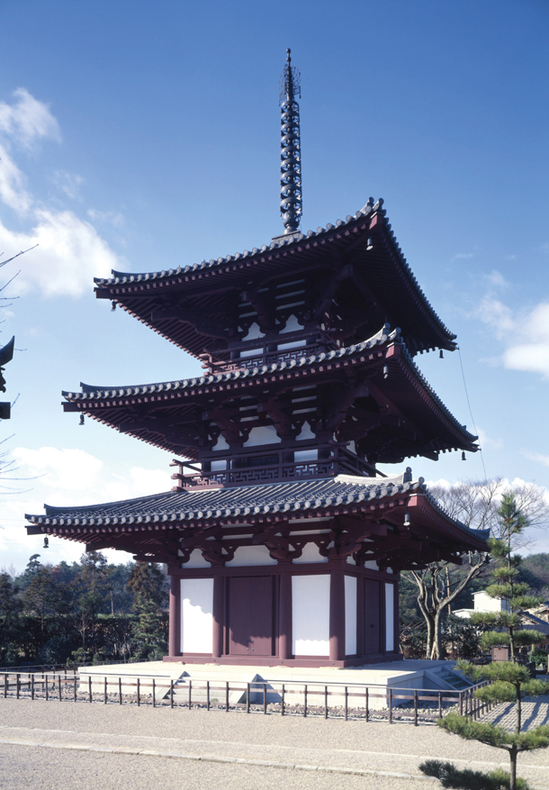 秋季特別展　三重塔再建五十周年記念特別展