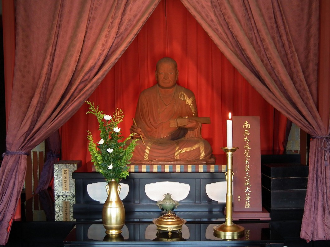 玄奘三蔵坐像　写真：薬師寺