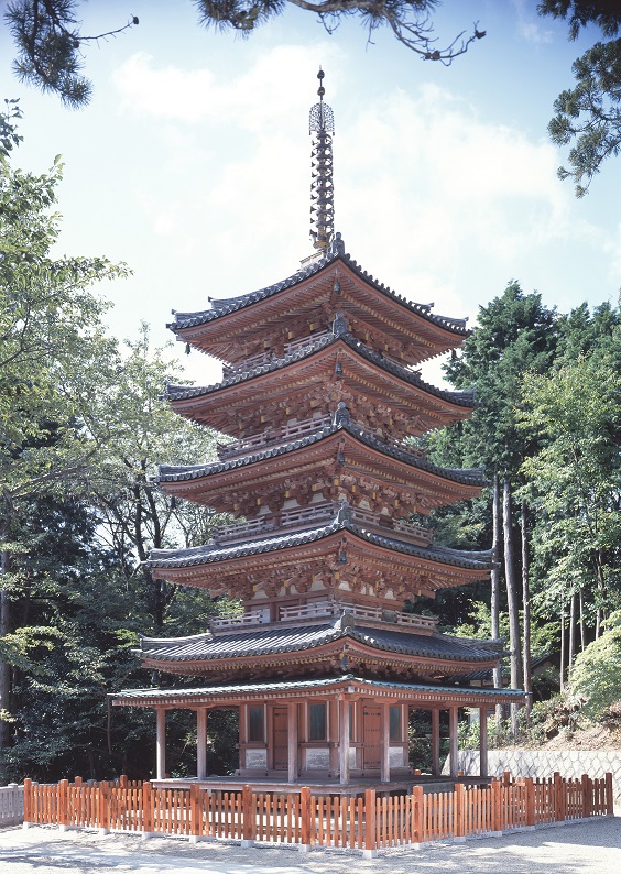 五重塔 写真:(株)飛鳥園