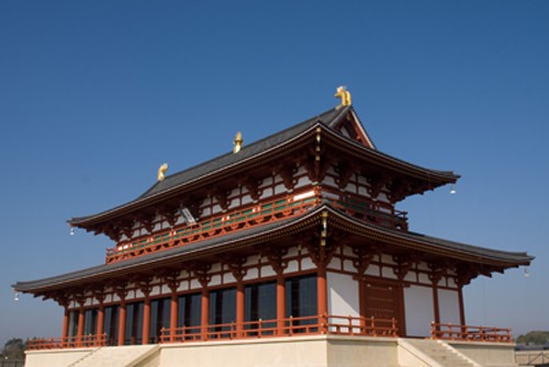 中央集権の国家体制が整い、国際交流も盛んに。奈良時代の最先端の都「平城京」へ！