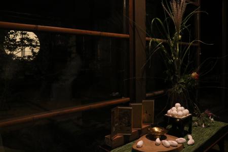 夜の町家