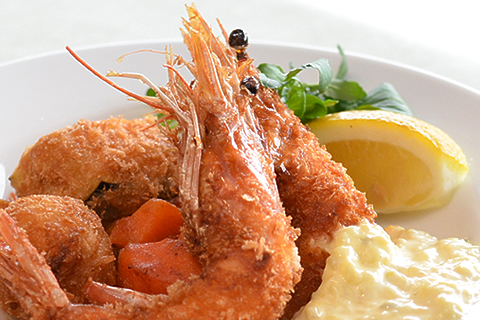 山の辺の道とグルメの融合でハイキングのお楽しみ倍増！「天理市トレイルセンター」