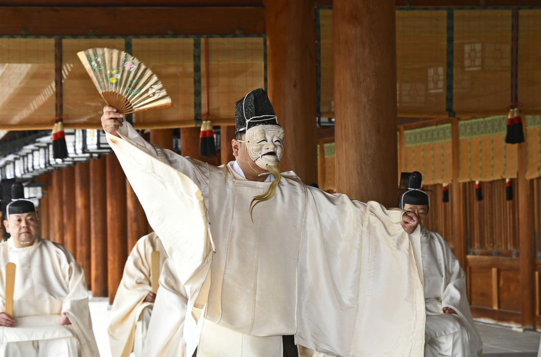 御鎮座記念祭（翁舞）