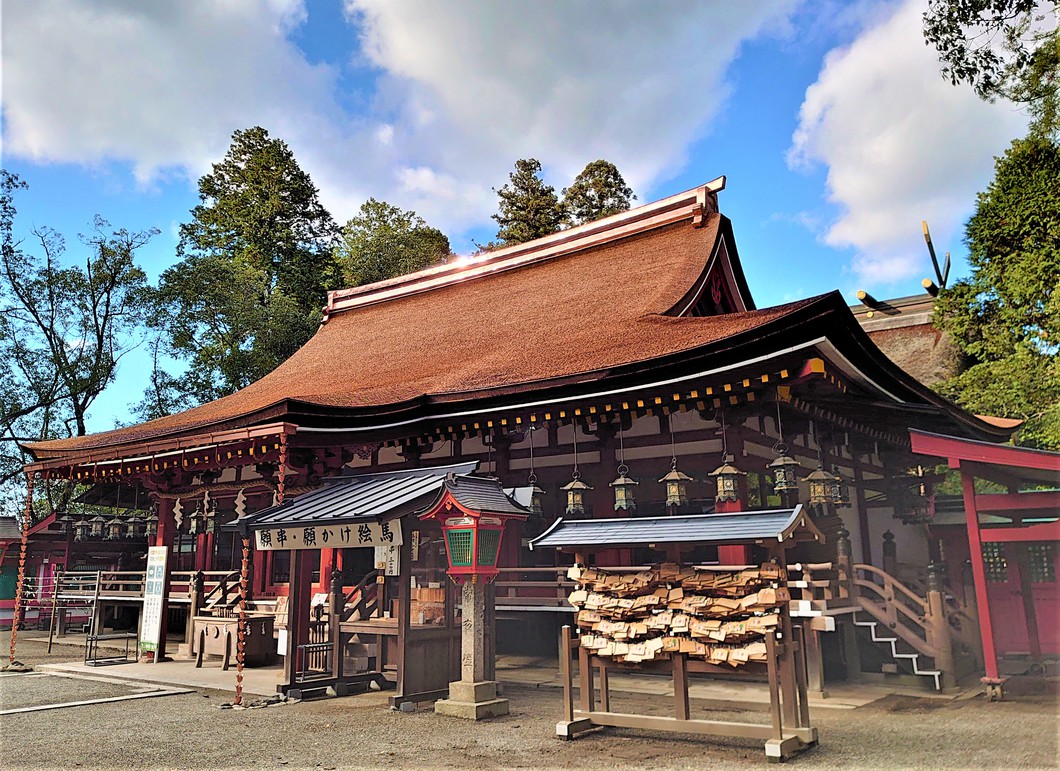 【うまし奈良めぐり】石上神宮 現存する最古の国宝拝殿に昇殿 そして一般では拝観できない禁足地間近まで…