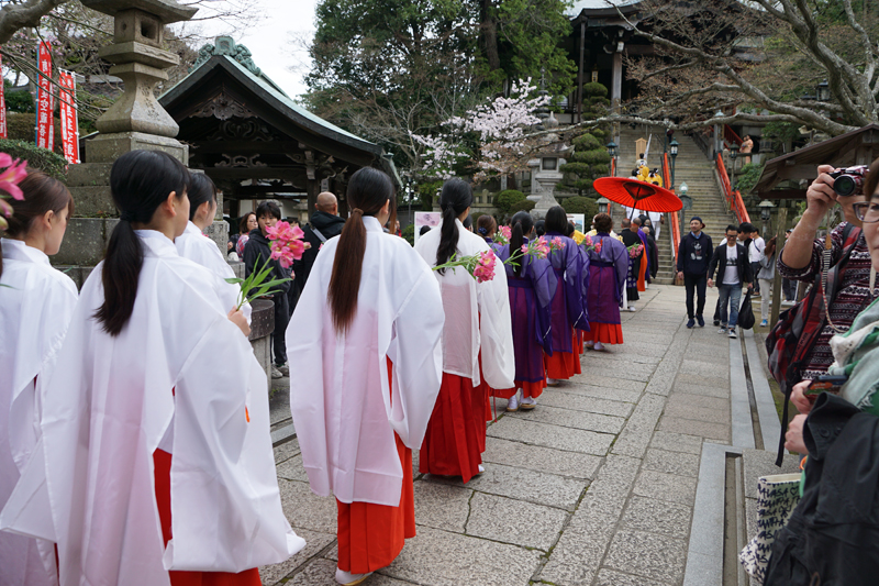 銭亀行列