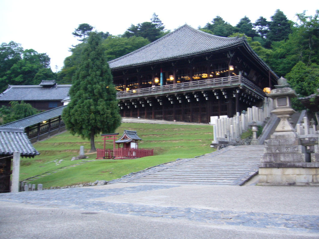 東大寺二月堂からの夜景