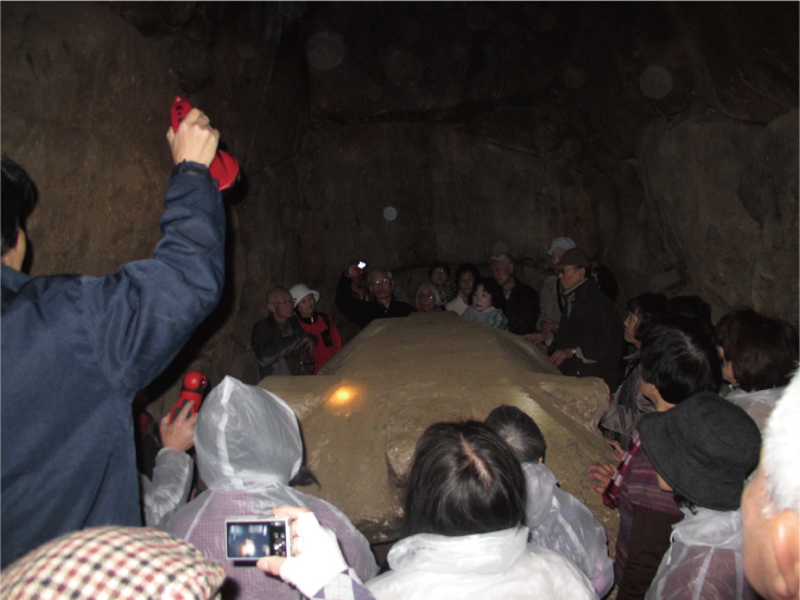 【奈良ファン倶楽部会員限定 特別企画】体験！石室の残る古墳 忍阪（おっさか）周辺の遺跡を巡る