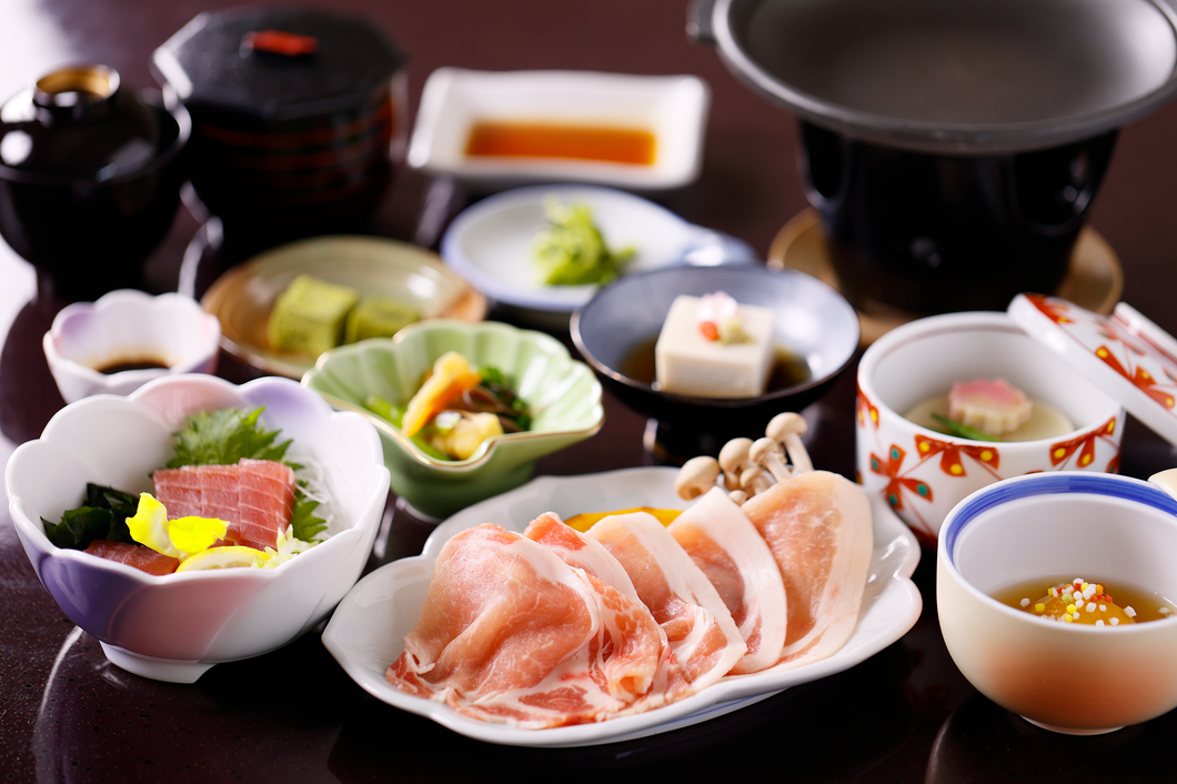 ご予算に応じて「和食膳」「カレーライス」など