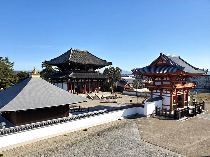 喜光寺境内遠景