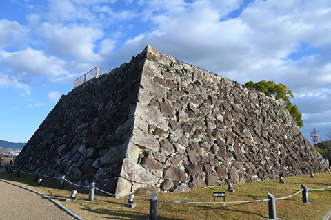 郡山城の誕生から廃城まで、そして今