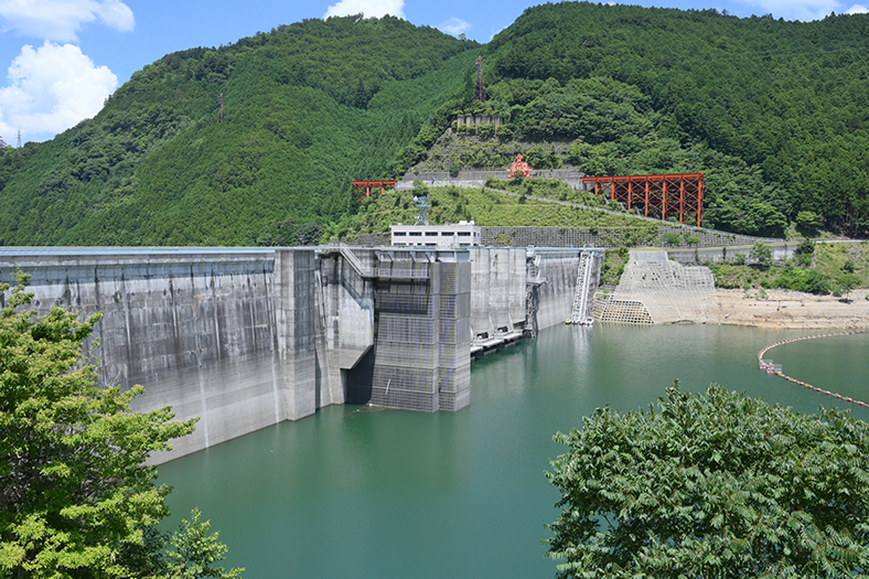 大滝ダム 水の旅をたどる もう一つの流域