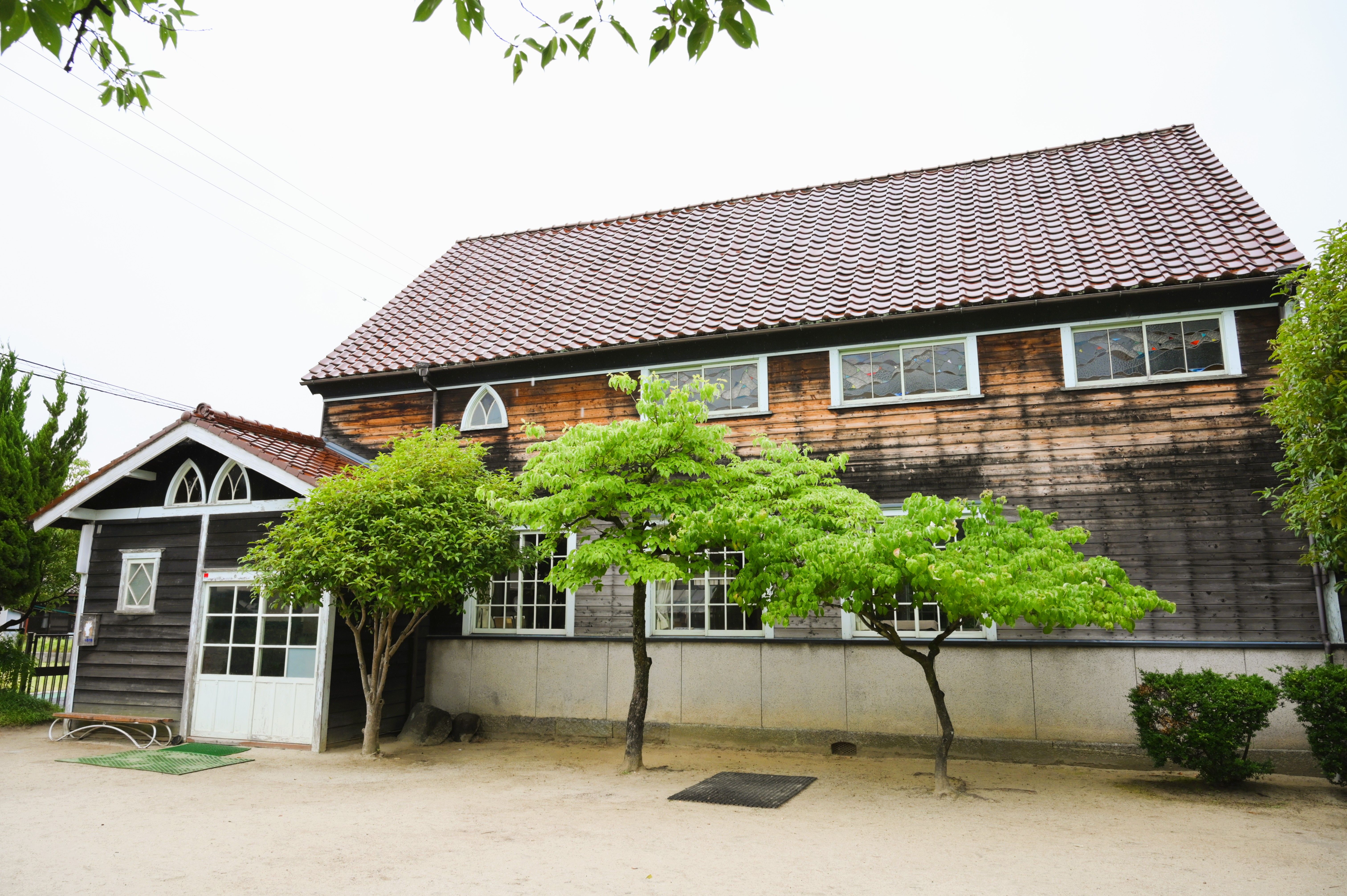 育成幼稚園園舎兼日本聖公会櫻井聖保羅教会礼拝堂