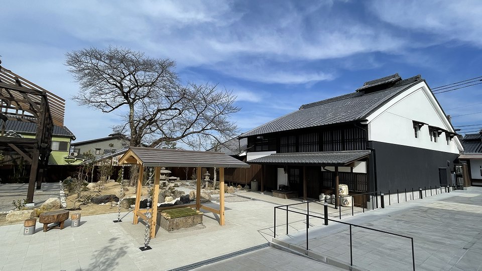 奈良春日山酒造での体験の様子
